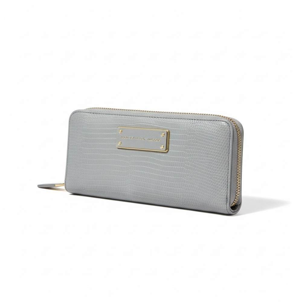 Marc by Marc Jacobs Light Gray Zip-Around Wallet with Gold Plaque